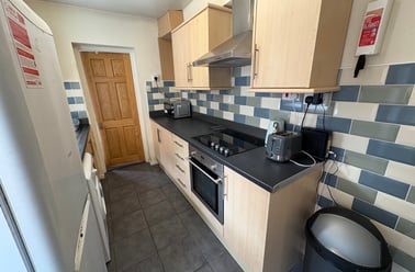 Tiverton Road - 4 bed, Selly Park, Birmingham - Image 3