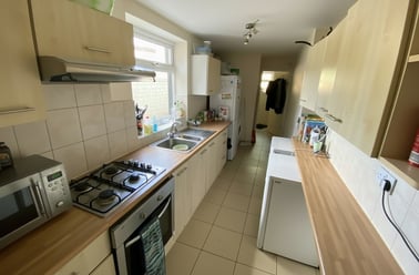 Dawlish Road, Selly Park, Birmingham - Image 2