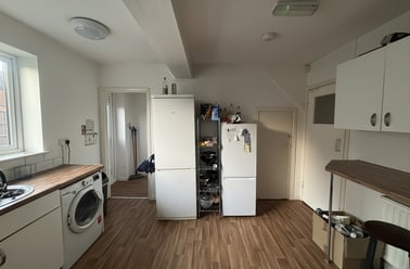 Rolleston Drive - 136131, Lenton, Nottingham - Image 3