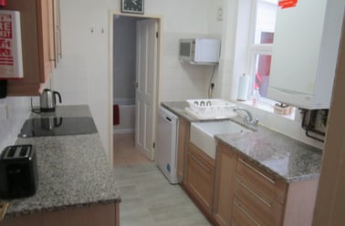 Warwards Lane, Selly Park, Birmingham - Image 2