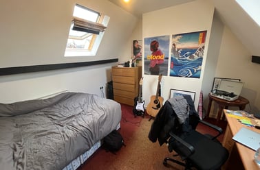 Hawton Crescent - 4 Bed Bills Inc, Lenton, Nottingham - Image 3