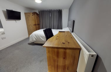 Sutherland Road, Near university, Plymouth - Image 3