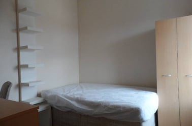 Palm St, City centre, Huddersfield - Image 3