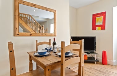 Bedford Terrace, North hill, Plymouth - Image 2