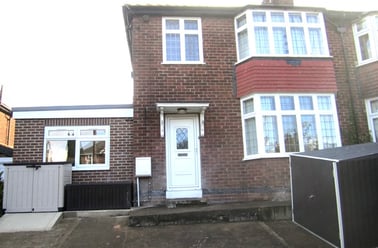 Green Dykes Lane, Heslington, York - Image 2