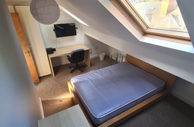 Church grove, Lenton, Nottingham - Image 3