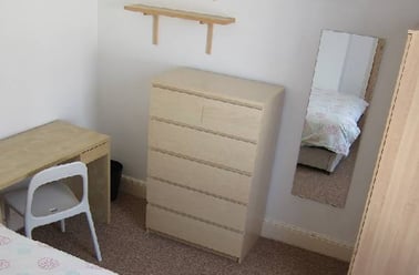 Talbot Road, Southsea, Portsmouth - Image 2