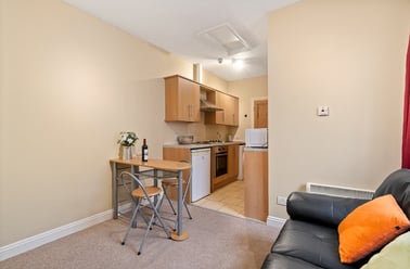 Central road, The hoe, Plymouth - Image 3