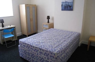 Jubilee Drive, Kensington, Liverpool - Image 3