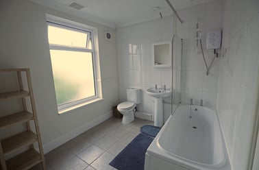 Clausentum Road, Portswood, Southampton - Image 2