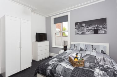 Uttoxeter Old Rd (includes bills), Uttoxeter new road, Derby - Image 3