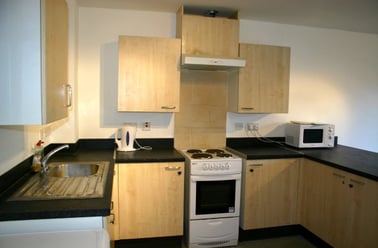 Gwennyth Street, Cathays, Cardiff - Image 2