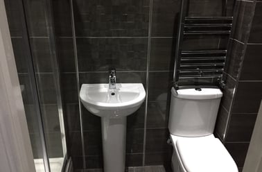 Skipworth street, Near university, Leicester - Image 3