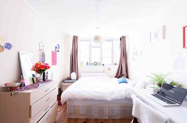 Overhill Rd , Dulwich, London - Image 2