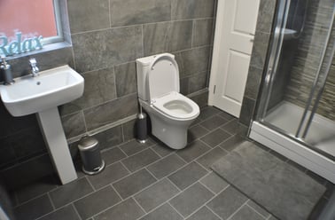 Warwick Street, Dunkirk, Nottingham - Image 2