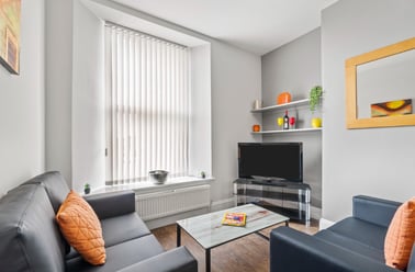 Bedford terrace, North hill, Plymouth - Image 2