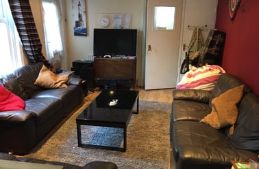 Richmond gardens, Highfield, Southampton - Image 2