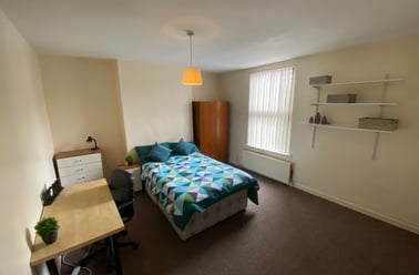 Davenport avenue, Withington, Manchester - Image 3
