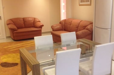 Gwydr crescent, Uplands, Swansea - Image 3