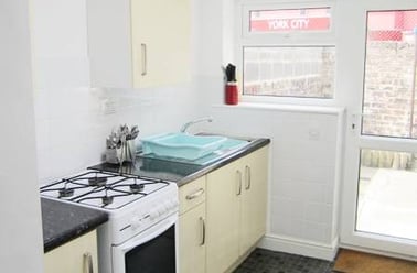 Newborough street, Clifton, York - Image 3