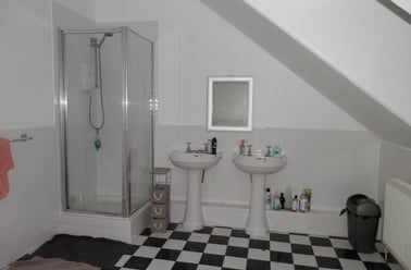 Windsor Street , Near university, Dundee - Image 3