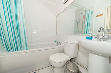 Ashbourne hse, oxford place, Victoria park, Manchester - Image 2