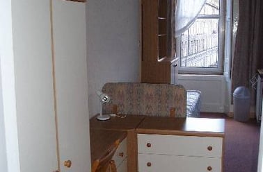 Clerk street, Newington, Edinburgh - Image 2