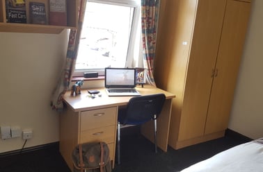 88-90 London Road, Near university, Leicester - Image 2