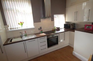 Junction road, Hunters bar, Sheffield - Image 2