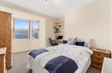 Bedford terrace, North hill, Plymouth - Image 3