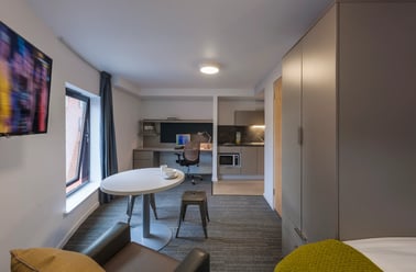Studio - Platinum, West Village, Beith Street, Broomhill, Glasgow - Image 2