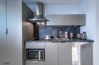Studio - Silver Plus, Verde, Barrack Road, City Centre, Newcastle - Image 3