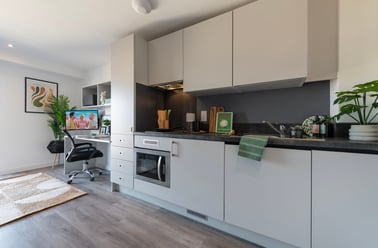 Luxe Studio Plus, Infinity, 8 Parkside, City Centre, Coventry - Image 2