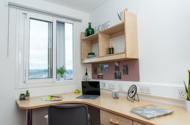 Studio, Wardley House, Little Horton Lane, City Centre, Bradford - Image 2