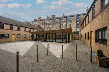 5 Bed Townhouse Standard, Meadow Court, 13 Sciennes, Newington, Edinburgh - Image 3