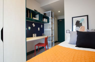 Gold En Suite, Highlight Parkgate, 43-53 Montpelier Hill, City Centre, Dublin - Image 2