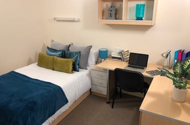 Horton House, Great Horton Road, City Centre, Bradford - Image 2