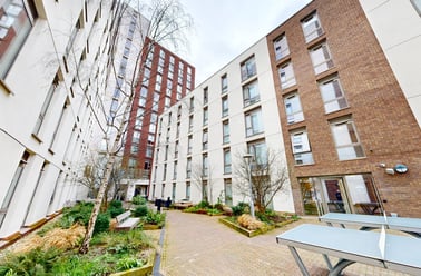 Premium Studio Accessible, COSMOS, 2 Moore Street, City Centre, Sheffield - Image 2