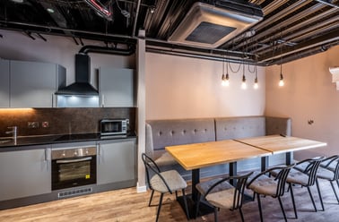 3 Bed En-suite, Murieston Crescent, Dalry, Edinburgh - Image 3