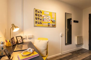 Woodhouse Flats, St Marks Street, Woodhouse, Leeds - Image 3