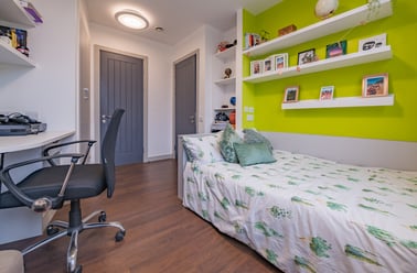 The Student Hideout, Market Square, City Centre, Nottingham - Image 2