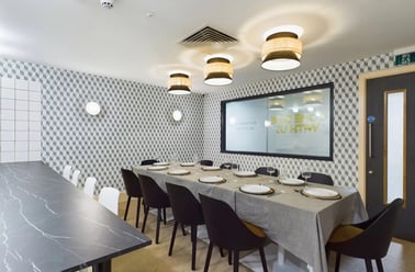 Crown Suite, Crown Place, St Ann's Well Road, The Old Meadows, Nottingham - Image 3