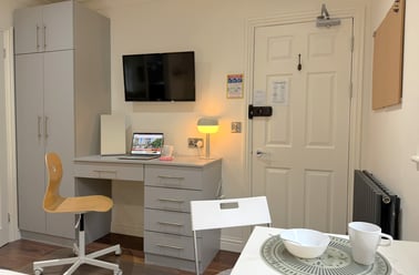 Room 2, Melbury Rooms & Studios, 4 Queens Crescent, City Centre, Exeter - Image 3