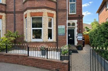 Melbury Rooms & Studios, 4 Queens Crescent, City Centre, Exeter - Image 2