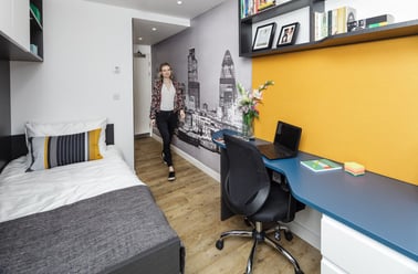 Studio apartment - Tower Bridge (Summer Room), Tower Bridge, 52 Minories, Tower Hill, London - Image 3