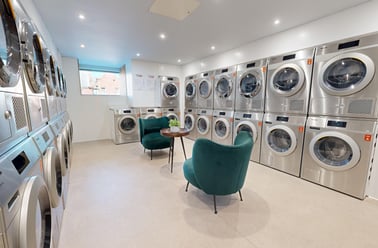 Platinum En Suite Plus, iQ Wilmslow Park, 211 Hathersage Road, Fallowfield, Manchester - Image 2