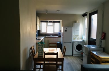 Barrack Road, Heavitree, Exeter - Image 2