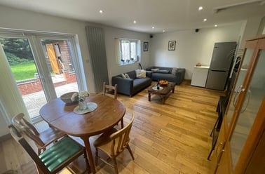 Queens road, Clarendon park, Leicester - Image 2