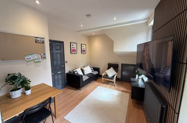 Junction road, Hunters bar, Sheffield - Image 2