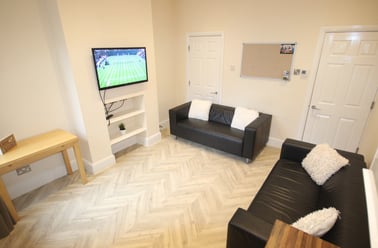 Denham road, Ecclesall, Sheffield - Image 2